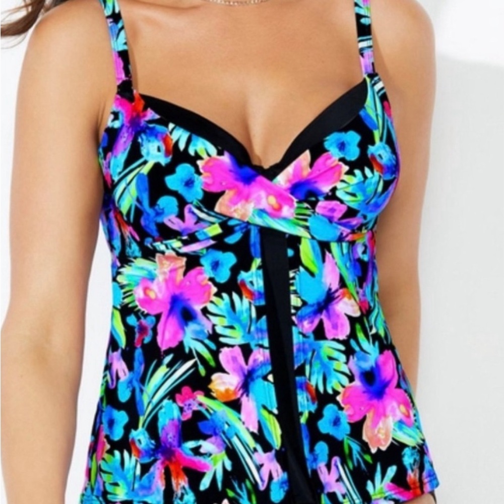 SWIMSUITS for All Flyaway Underwire Tankini Swim Plus Size Top Size 20 NWOT